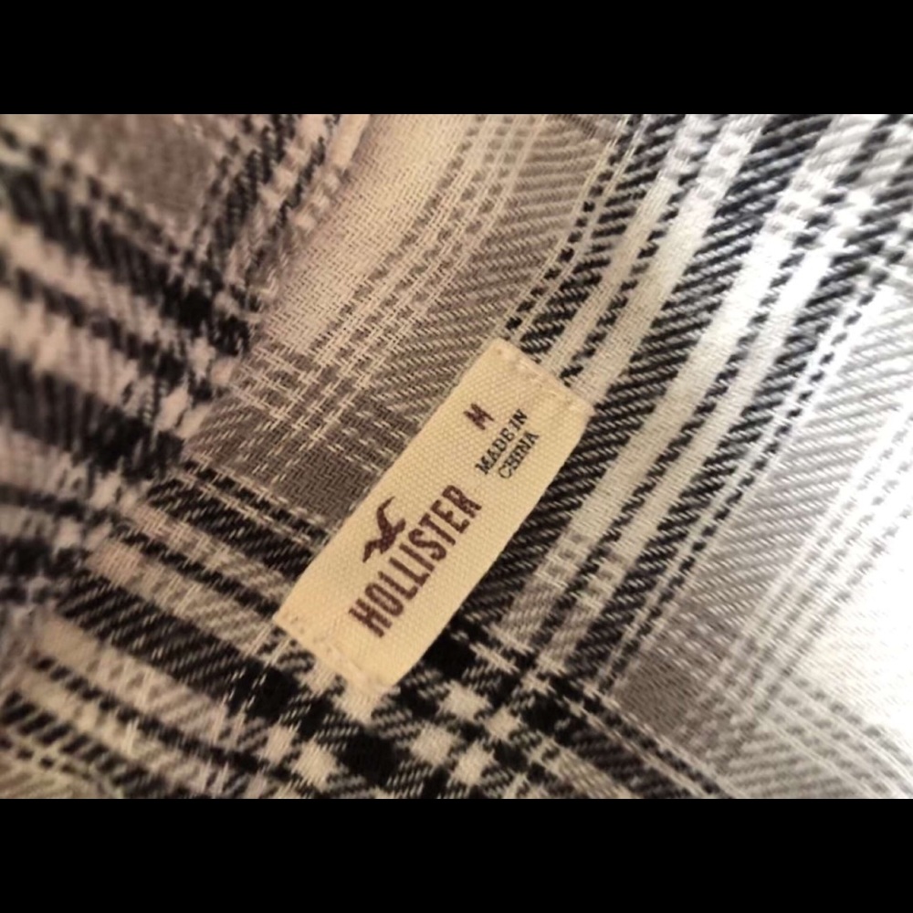 Hollister Plaid Shirt - Picture 2 of 5